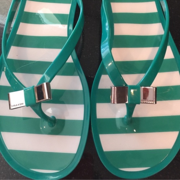 Coach flip flops - Picture 3 of 6